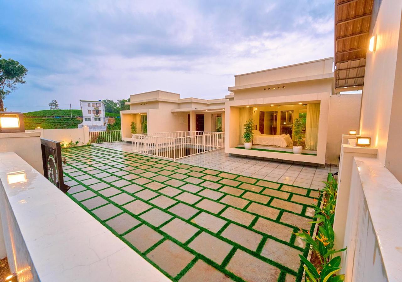 Glen Castle Vagamon Pool Resort By Voye Homes ภายนอก รูปภาพ