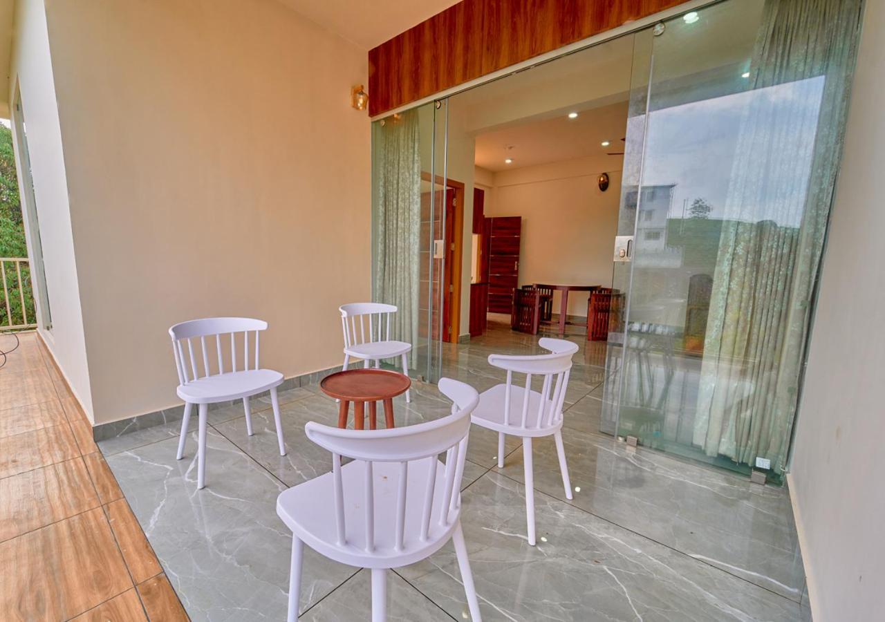 Glen Castle Vagamon Pool Resort By Voye Homes ภายนอก รูปภาพ
