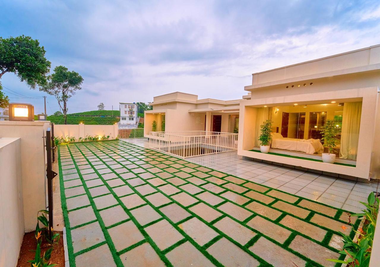 Glen Castle Vagamon Pool Resort By Voye Homes ภายนอก รูปภาพ