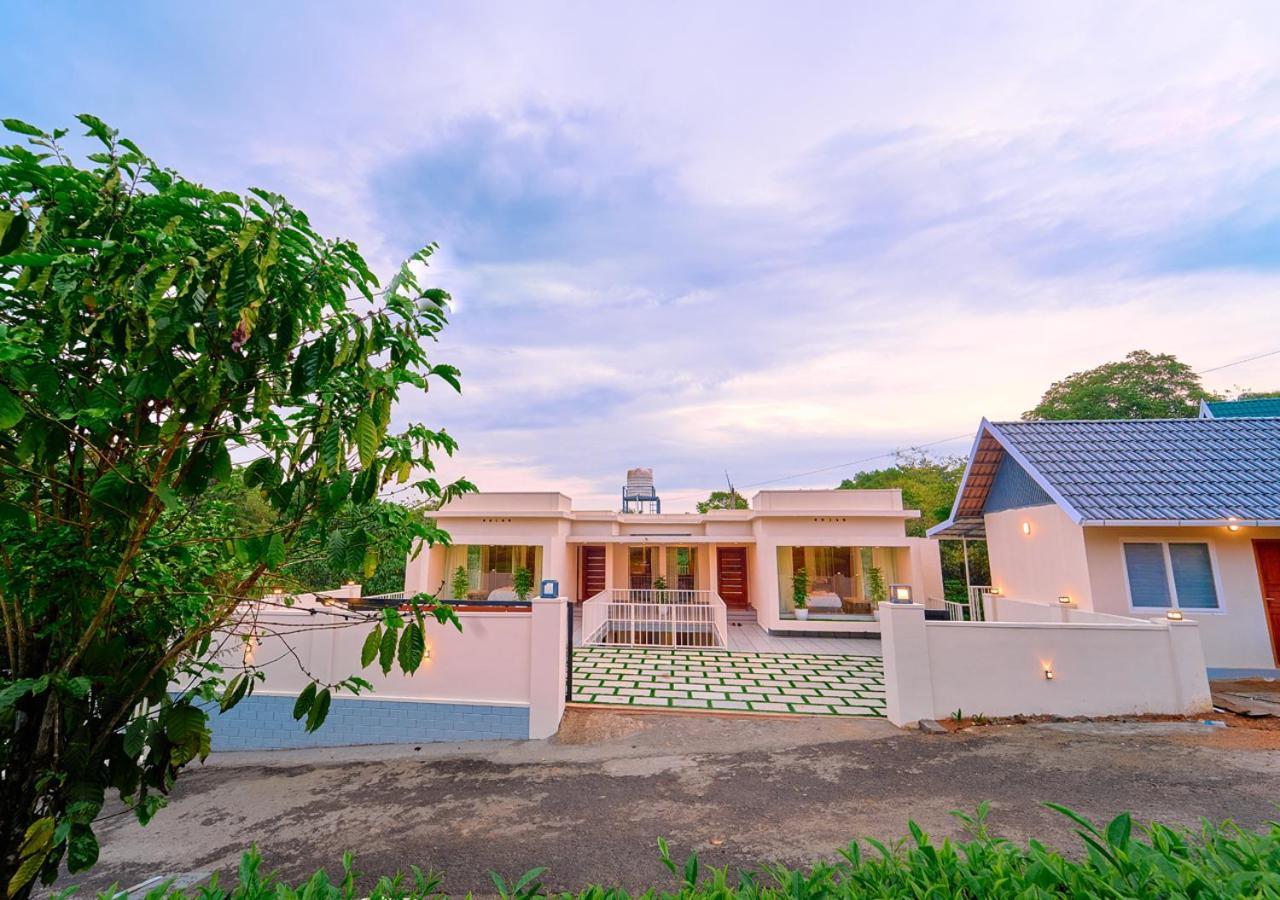 Glen Castle Vagamon Pool Resort By Voye Homes ภายนอก รูปภาพ