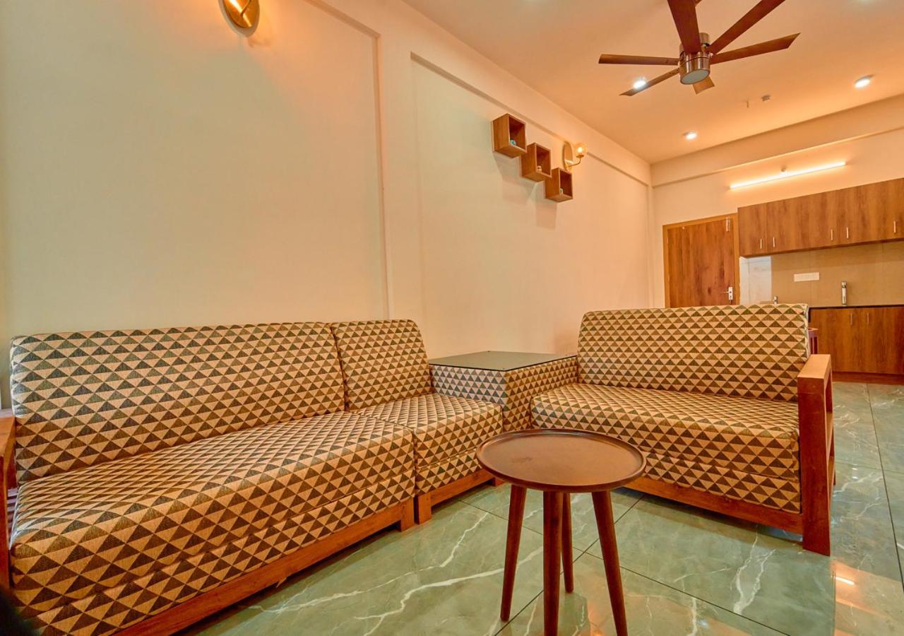 Glen Castle Vagamon Pool Resort By Voye Homes ภายนอก รูปภาพ