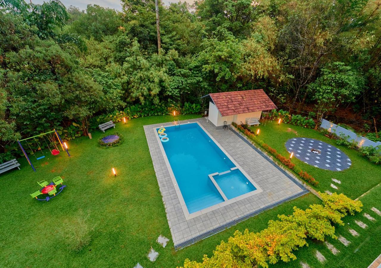 Glen Castle Vagamon Pool Resort By Voye Homes ภายนอก รูปภาพ
