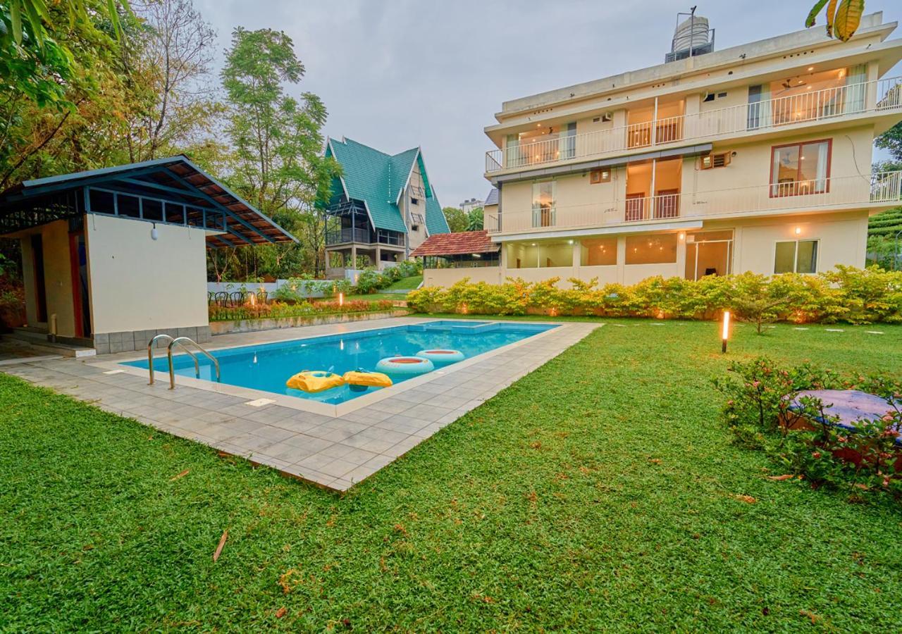 Glen Castle Vagamon Pool Resort By Voye Homes ภายนอก รูปภาพ