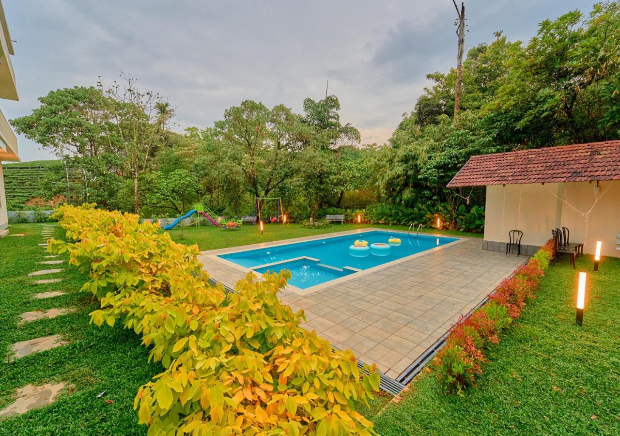 Glen Castle Vagamon Pool Resort By Voye Homes ภายนอก รูปภาพ